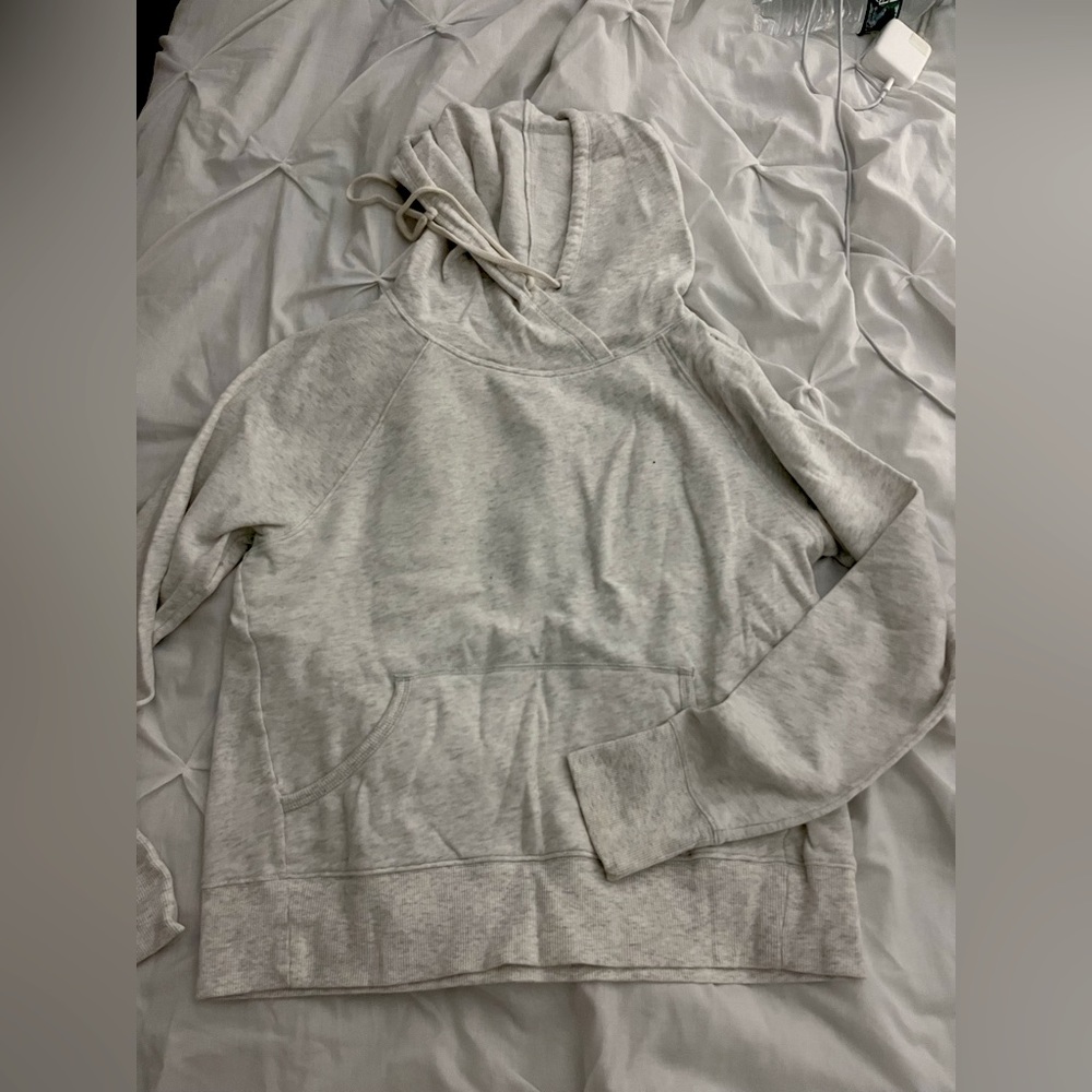 VS SPORT HOODIE